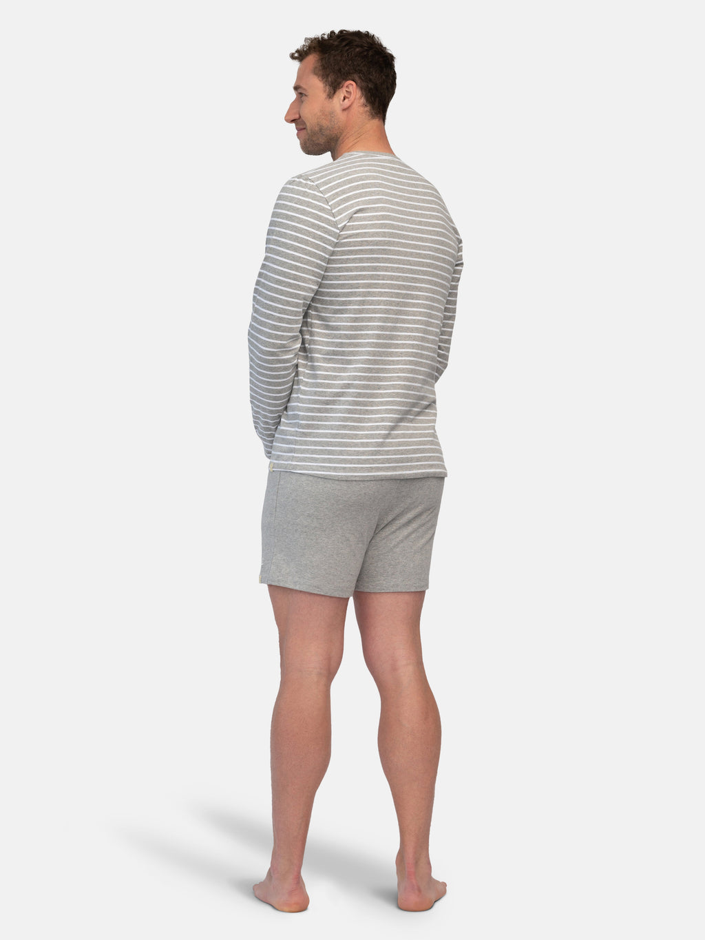 Men's long-sleeved shirt striped