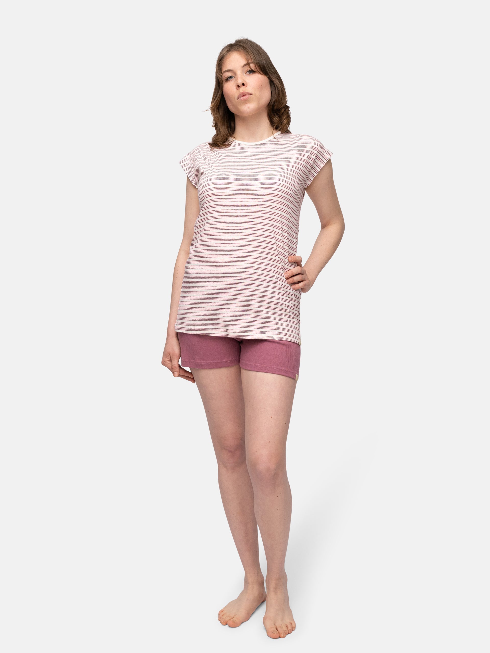 T-shirt with linen content