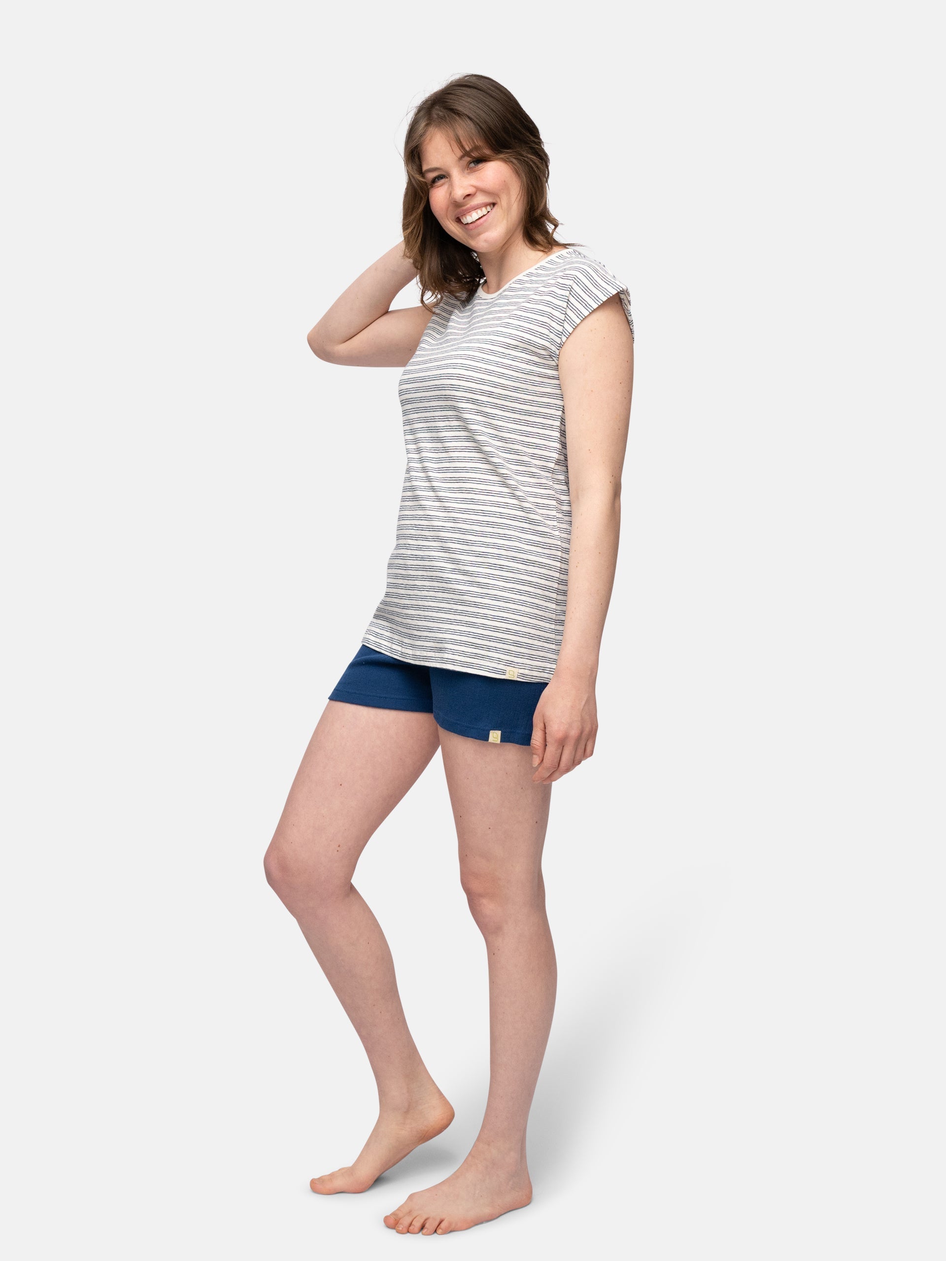 T-shirt with linen content