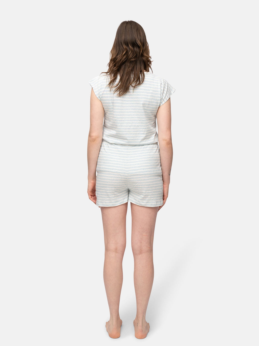 Shorts with linen content